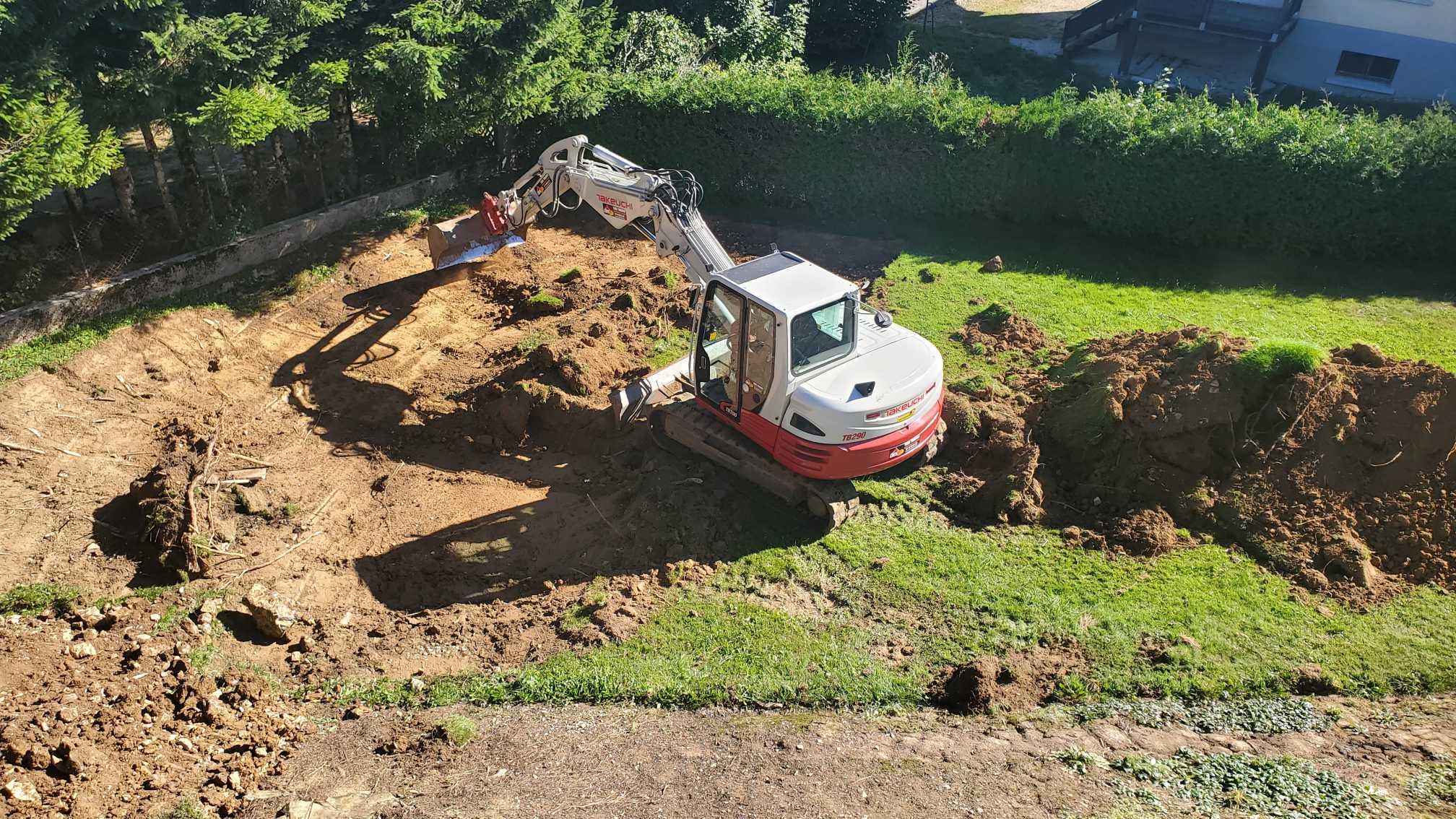 EURL DES TOUS TRAVAUX – Aménagements extérieurs, terrassement et réseaux​