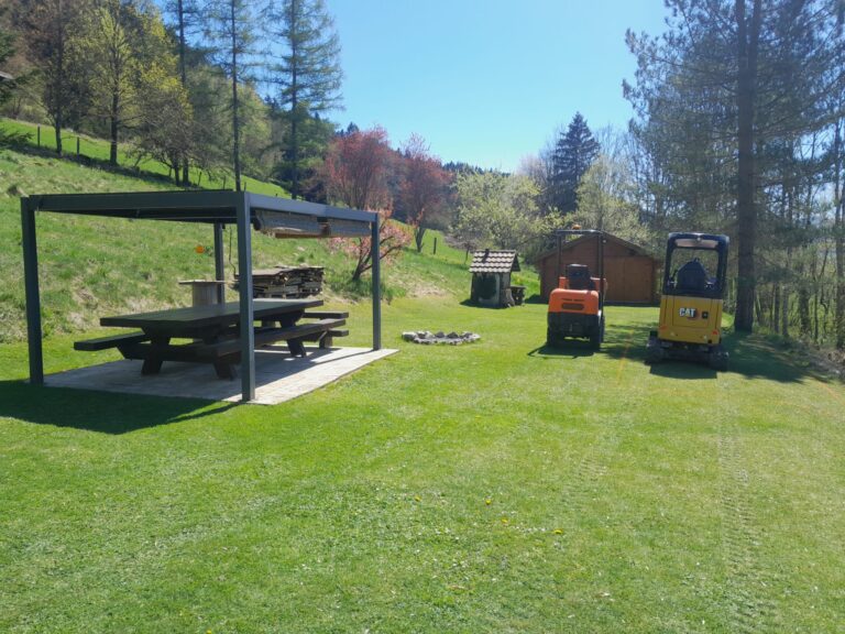1 - Emplacement du futur terrain de pétanque